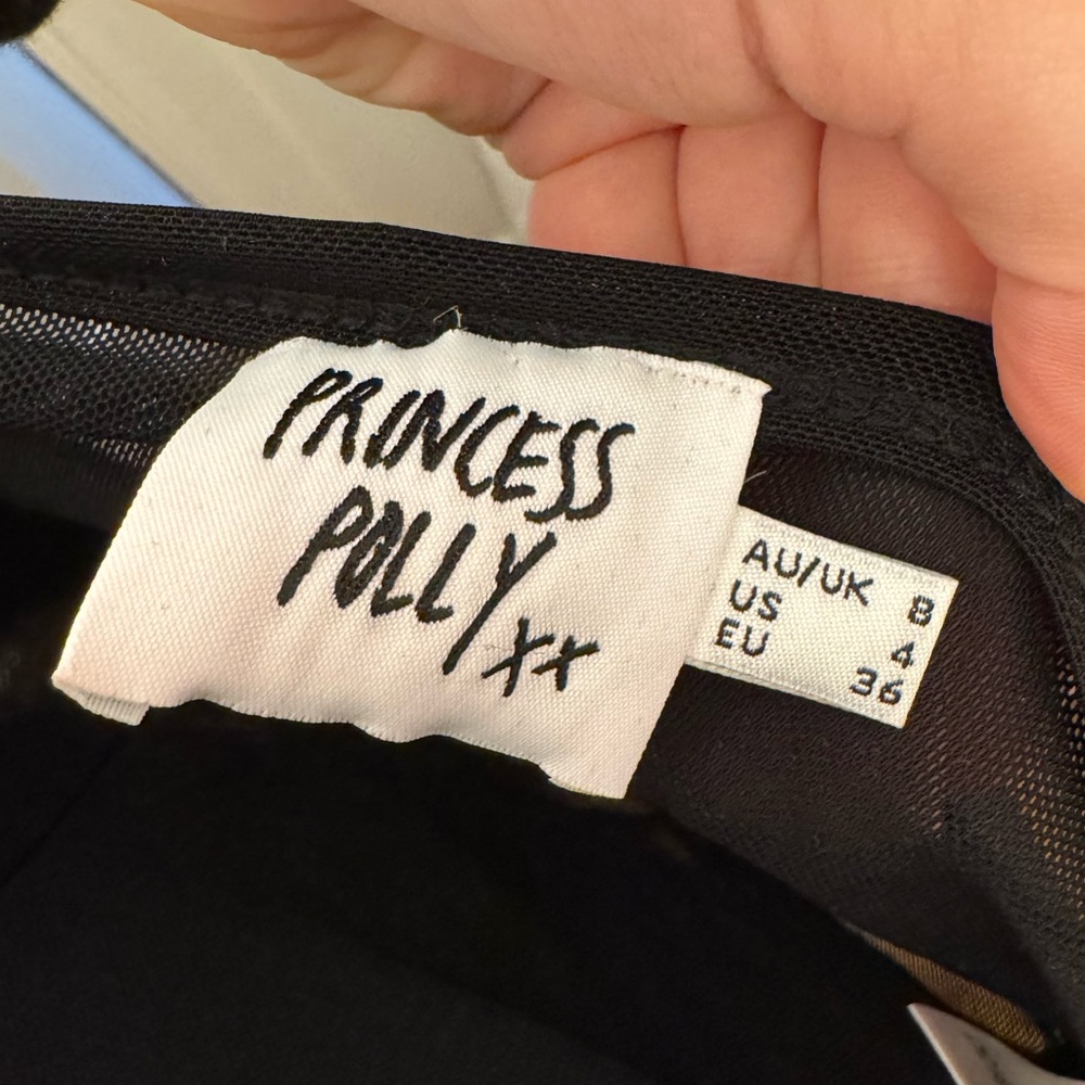Princess Polly black top - Picture 3 of 3